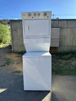 Whirlpool washer and Electric220v dryer