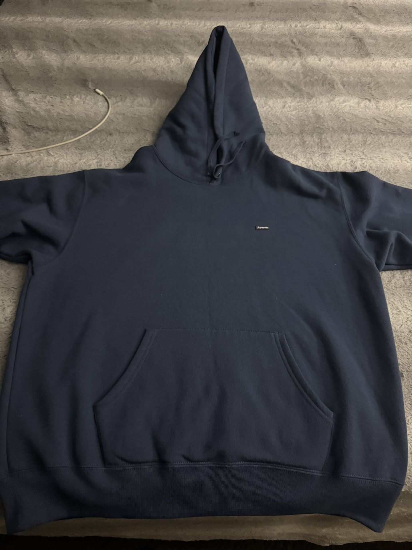 Supreme Small Logo Hoodie
