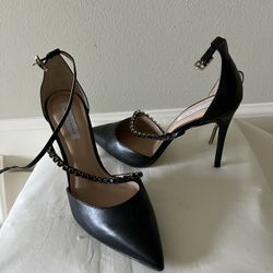 Saks Fifth Avenue Embellished Black Leather Pumps Heels Size 10