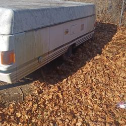 1 Bedroom Trailer Used 