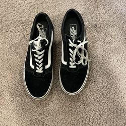 Size 12 Vans (men’s)