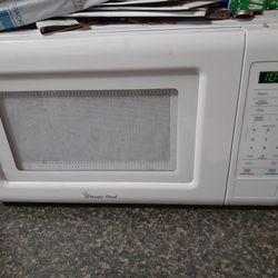 Magic Chef Microwave