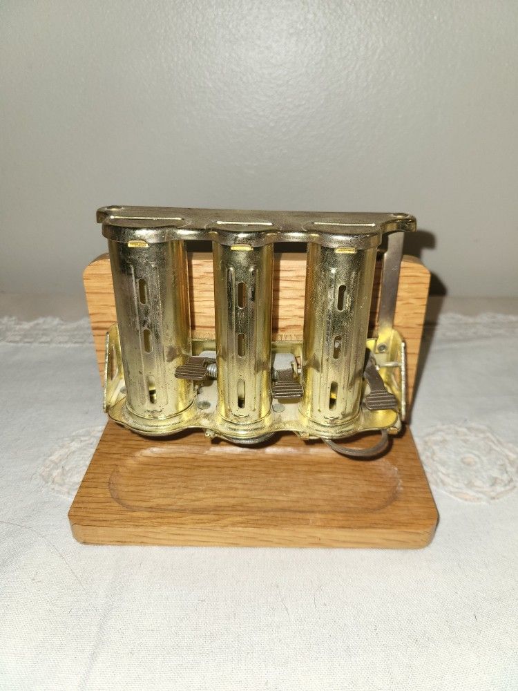 Vintage 3 Barrel Coin Changer
