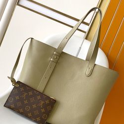 Low Key Cabas Medium Bag 