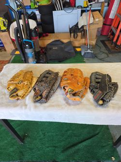 Baseball gloves