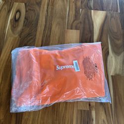 Supreme Box Logo Hoodie Size XL Orange (FW24)