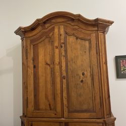 Ralph Lauren Armoire