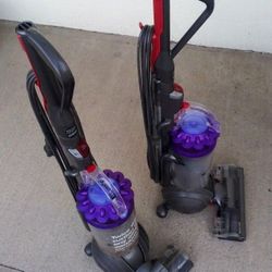 1 Dyson Vac Left