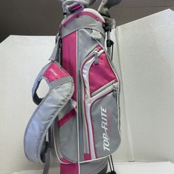 Top Flite Junior Golf Club & Bag Set RH Pink 1, 7, SW, Hybrid Putter Right