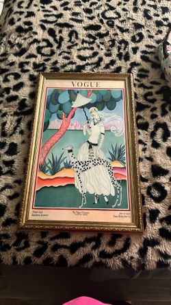 Vogue wall decor
