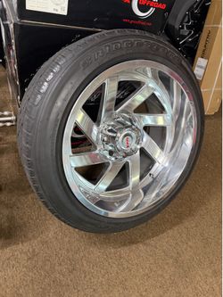 22x12 on (contact info removed) polished aluminum wheels 6 lug universal