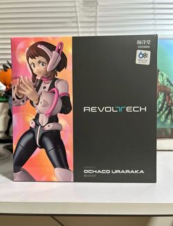 Revoltech Amazing Yamaguchi Ochaco Uraraka