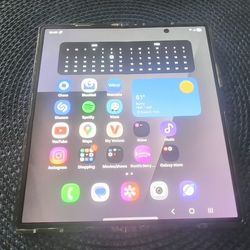 Factory Unlocked Galaxy Fold 7 512gb)