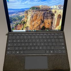 Microsoft Surface Pro - Windows 10, 8 GB RAM, 256 GB