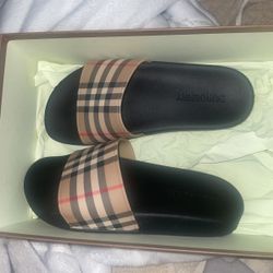 burberry slides