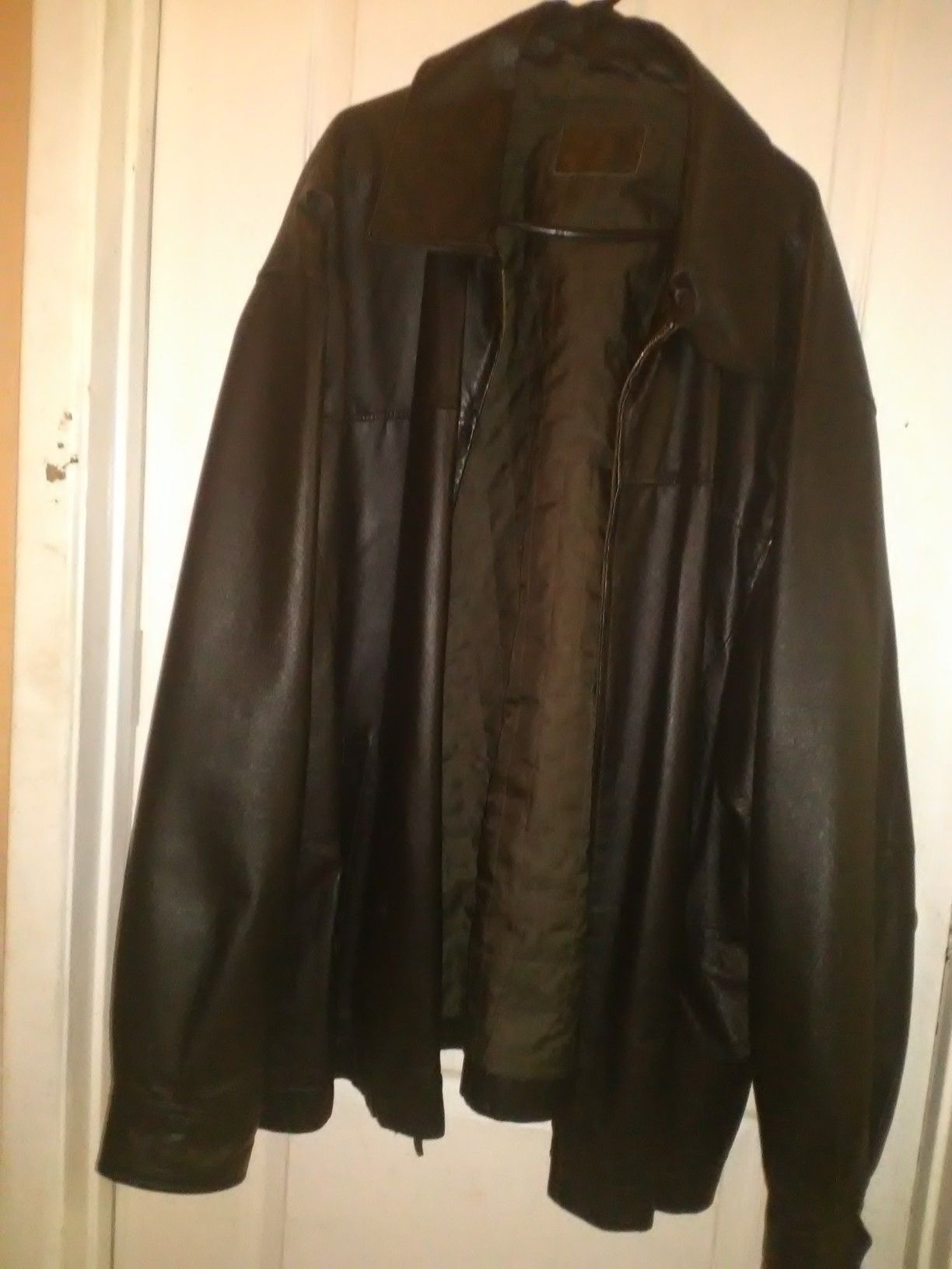 Men's Genuine Leather Jacket