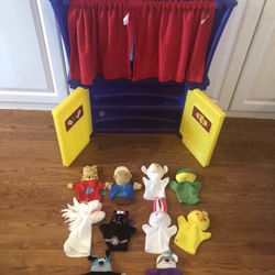 Step 2 Puppet Show With Puppets 