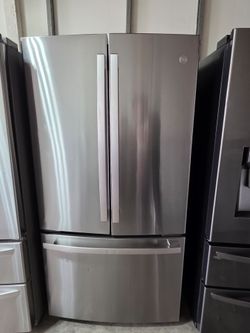 REFRIGERATOR  GE FRENCH DOOR STAINLESS STEEL COUNTER DEPTH