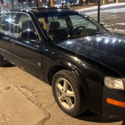 1999 Nissan Maxima