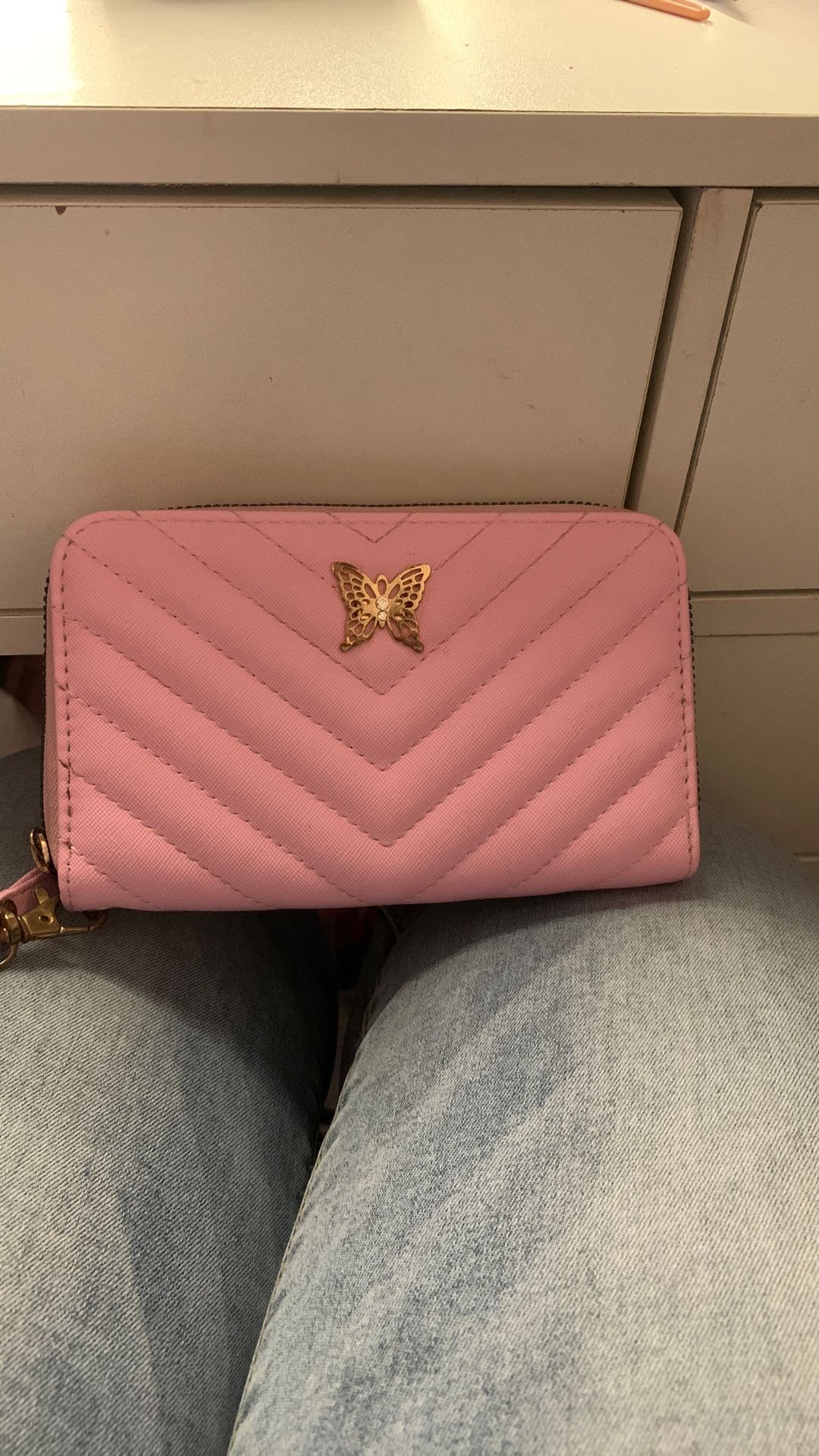 PINK WALLET