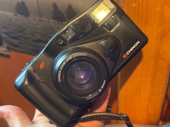Chinon Auto 5501 35mm film point and shoot camera