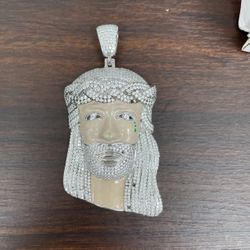 Charm 925 Silver With CZ Jesus 