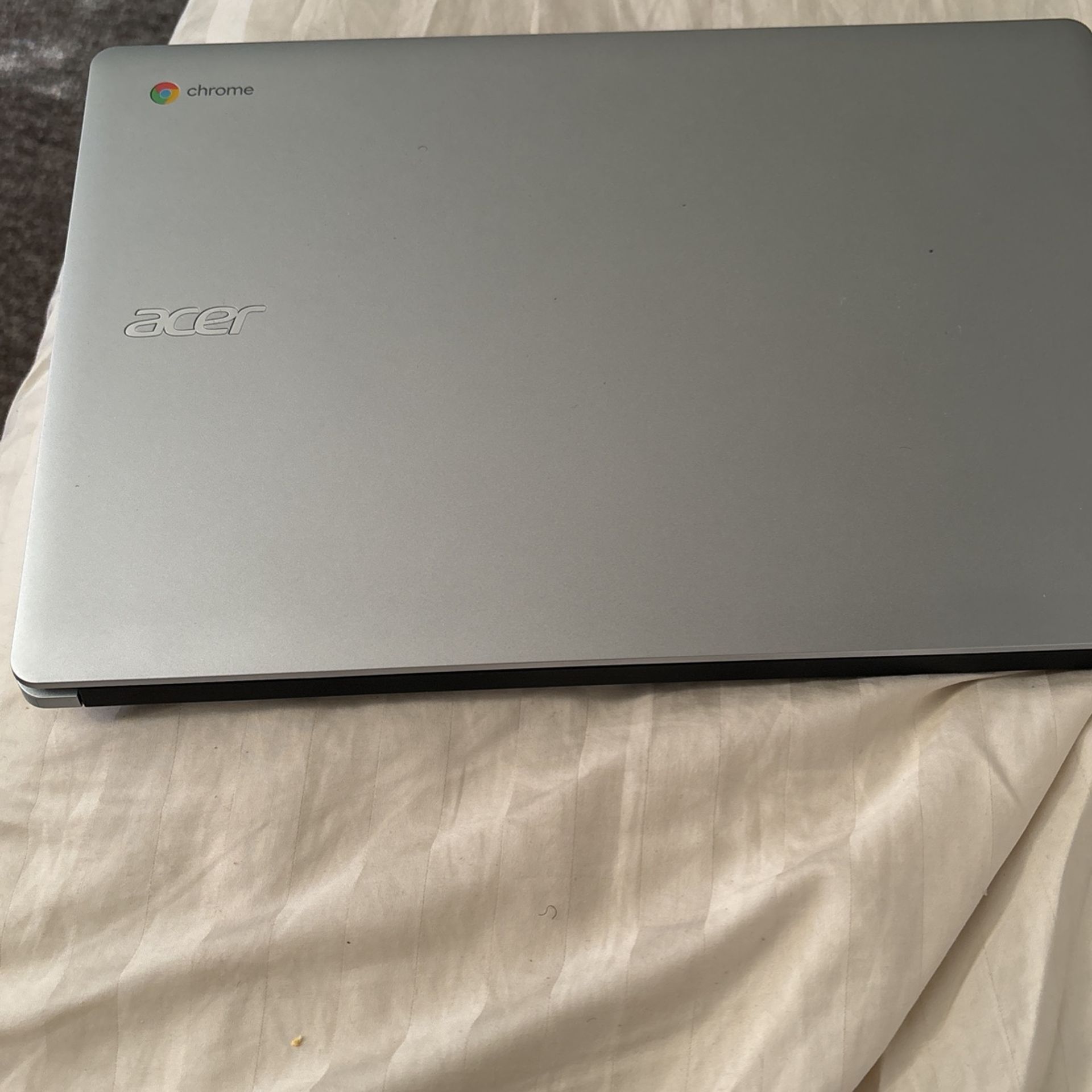 Chrome Laptop With Case