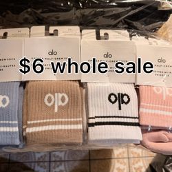 Alo Yoga Sock 