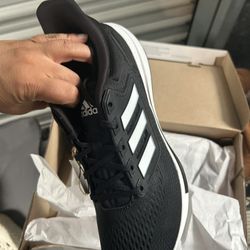 brand new adidas size 9