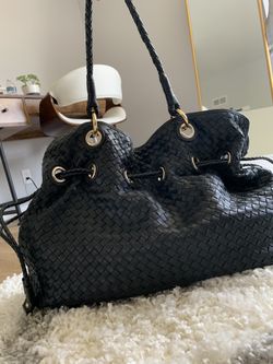 Black purse