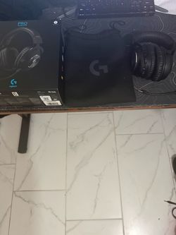 gaming headphones