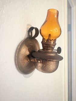 Small Oil Lamp With Swivel