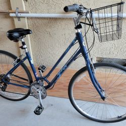 Giant Liv Cypress Hybrid Comfort 