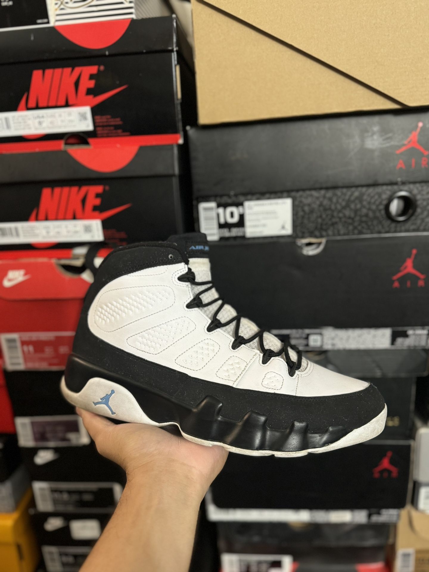 Jordan University Blue 9s size 10.5 USED But Clean Men's shoes