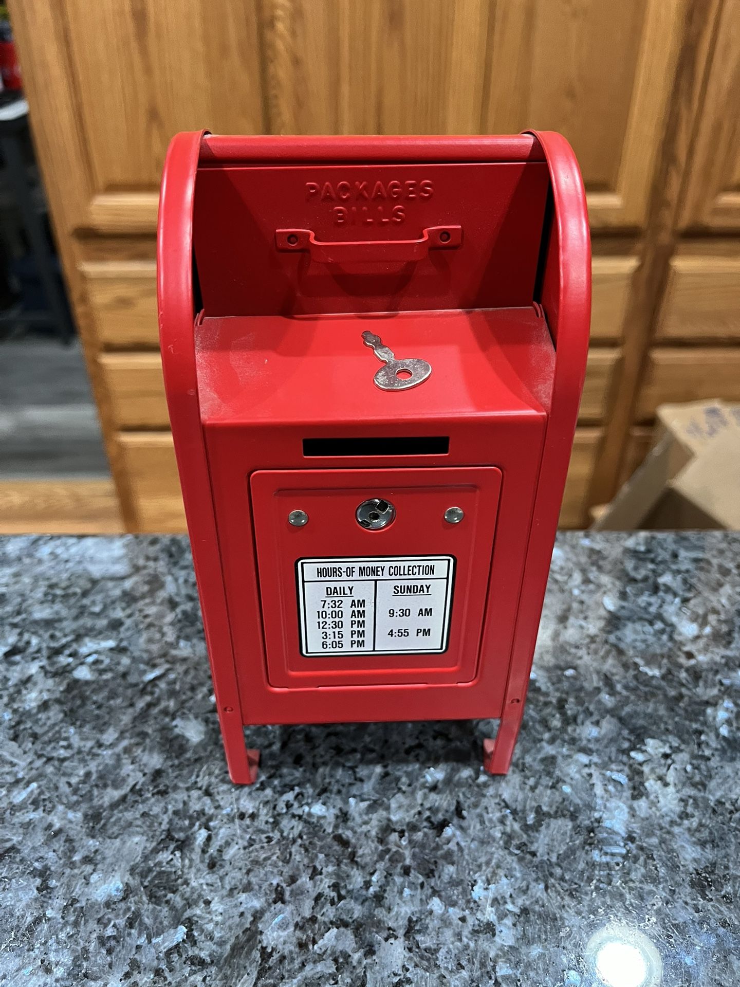 Metal Mailbox Piggy Bank With Key. Preowned
