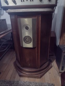 Rare Empire Royal Grenadier 9000 Speakers,  Mid/Late 60s