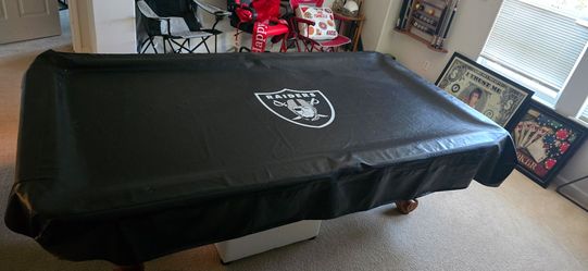 Pool table