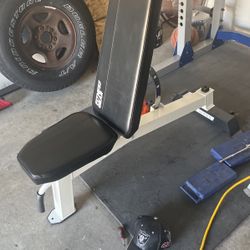 Fitness gear Pro Bench