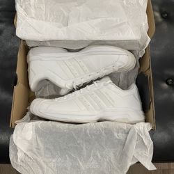 Mens Adidas Pro Model 2G Low, Triple White, Like New, Mens Size 13