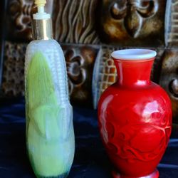 COLLECTIBLE AVON BOTTLES