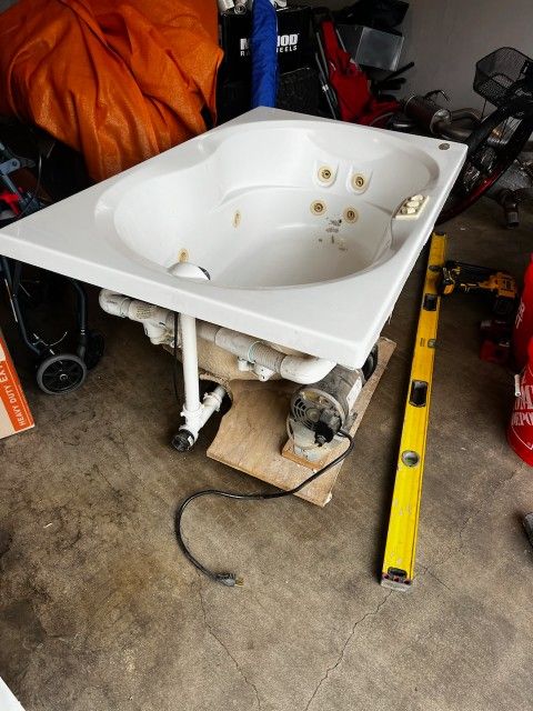 Jacuzzi Tub