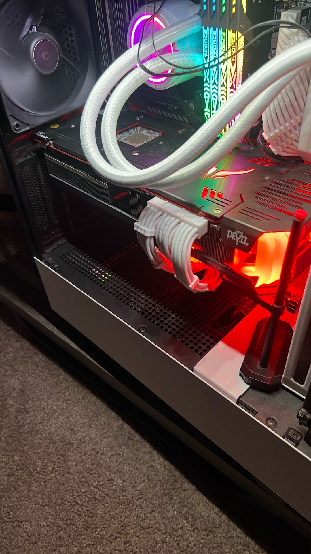 Radeon 6950xt Red Devil