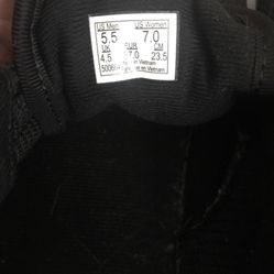 Vans Black Ultra Cush 