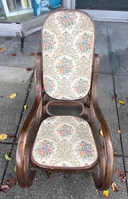 Rocking Chair | Vintage | Bentwood