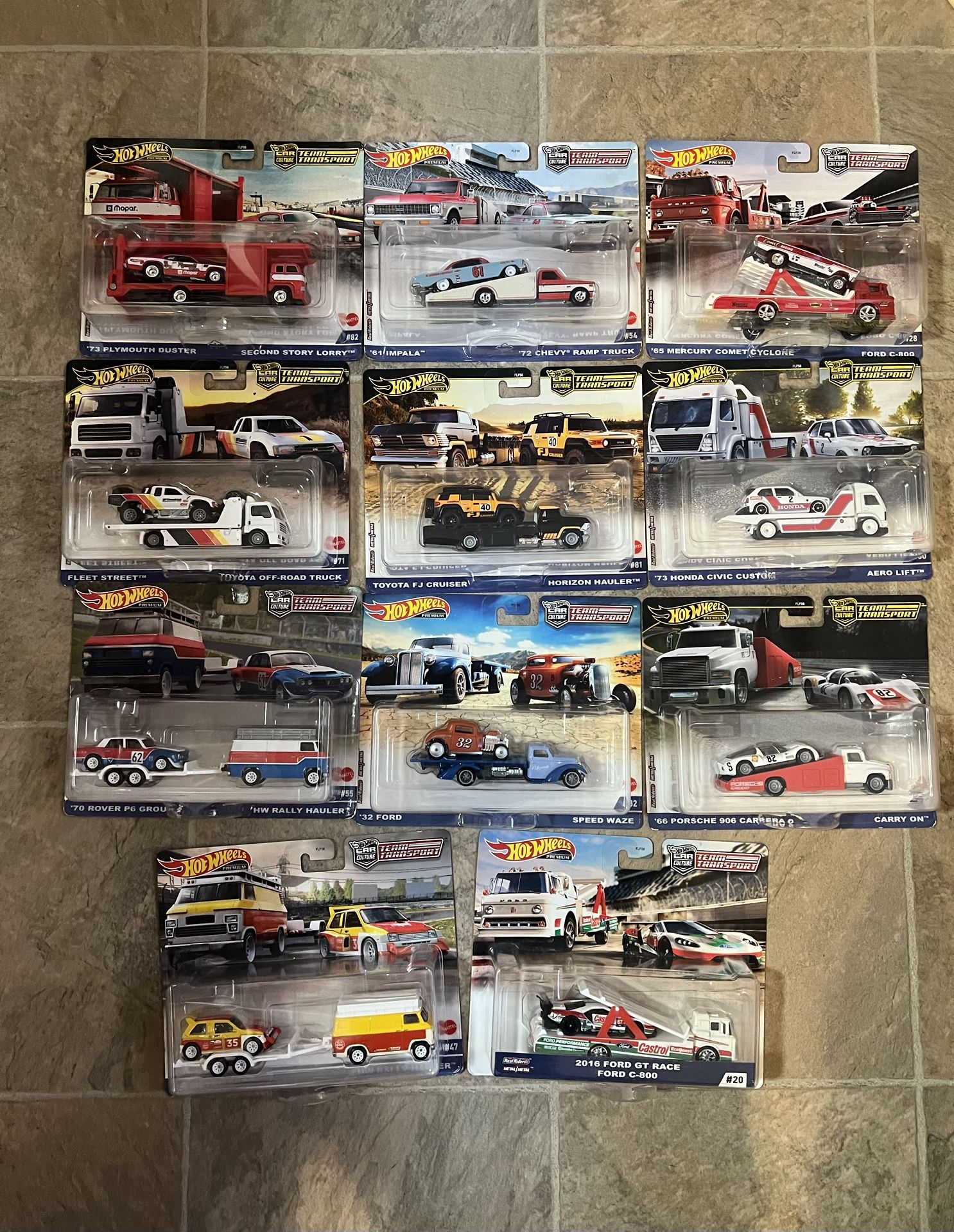 11 Hot Wheels Team Transports