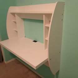 Floating Desk