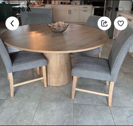 59 in circle dining table