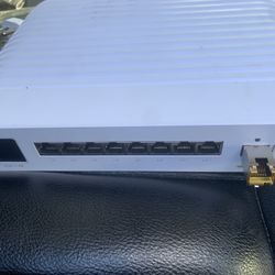 Ubiquiti Pro 8 PoE Switch 