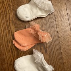 little girls shocks with lace