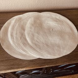 6 Beige Placemats 